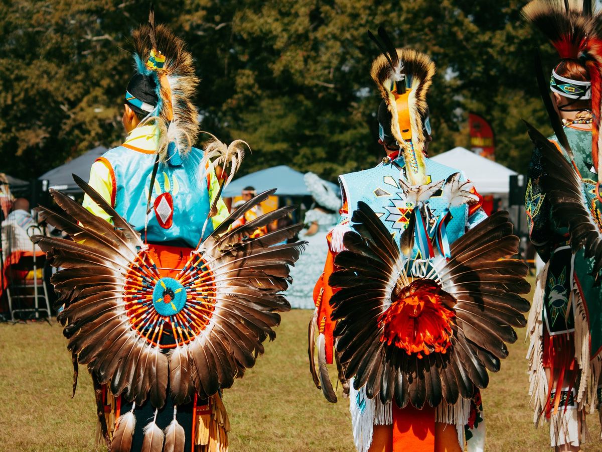 Dancers in regalia at the MOWA Choctaw annual pow wow